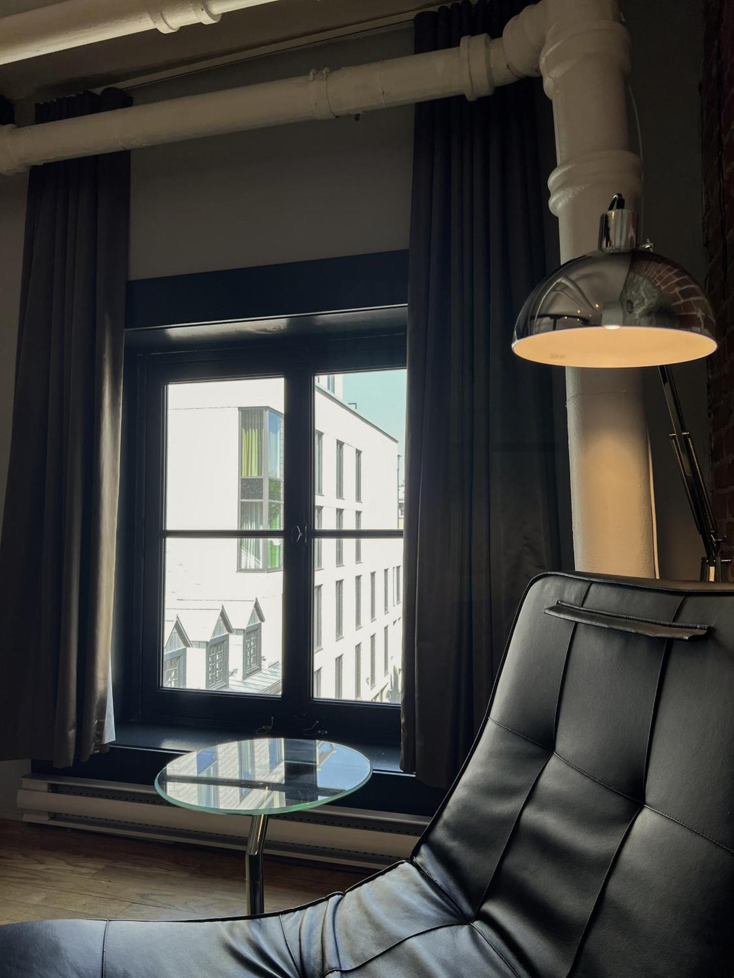 Lofts Du Vieux-Port By Gray Collection Aparthotel Montreal Exterior photo