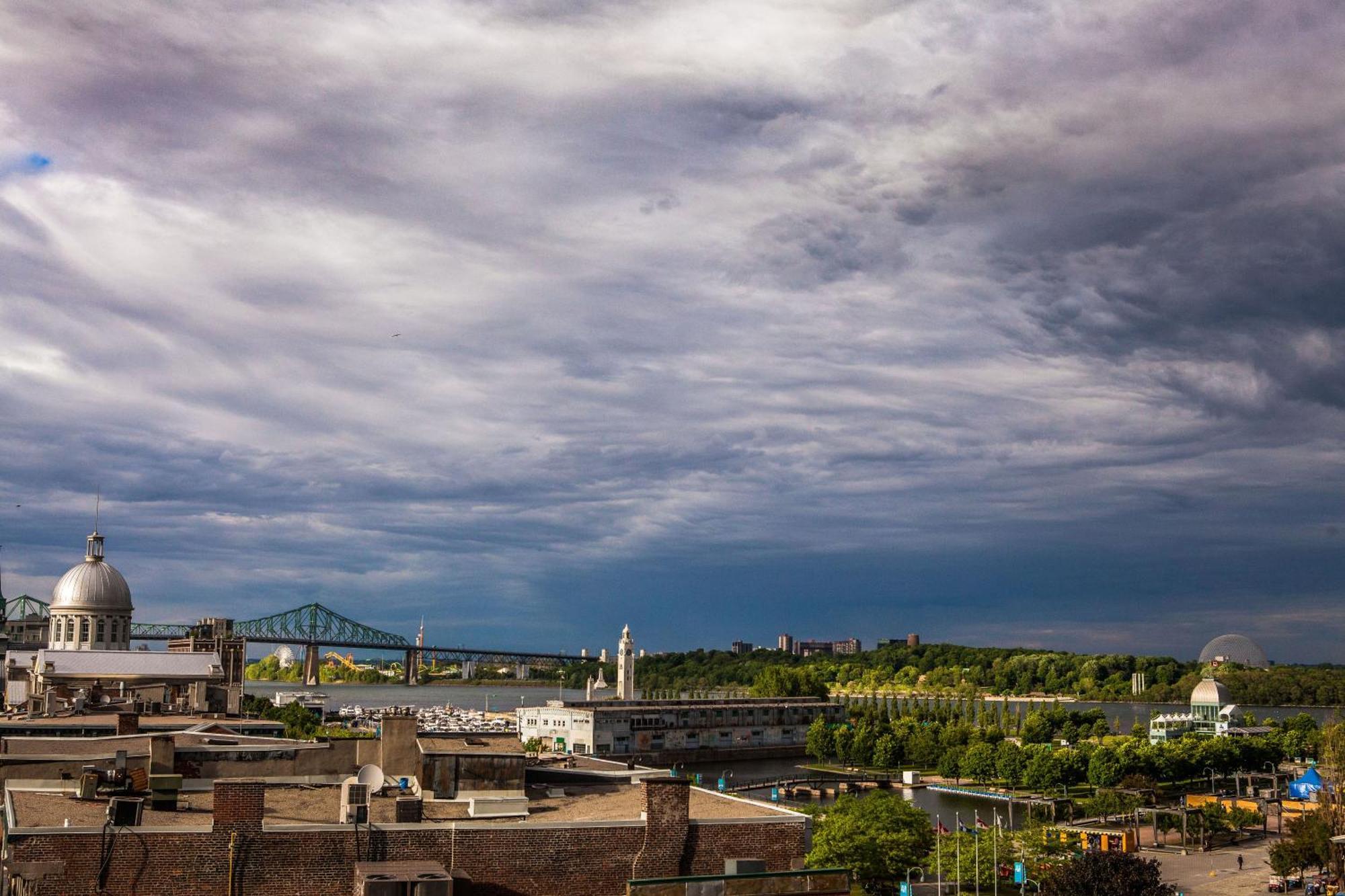 Lofts Du Vieux-Port By Gray Collection Aparthotel Montreal Exterior photo